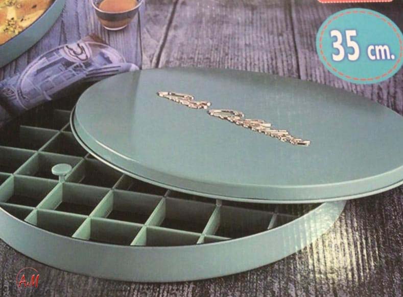 FOOD BOX / صندوق الحلويات