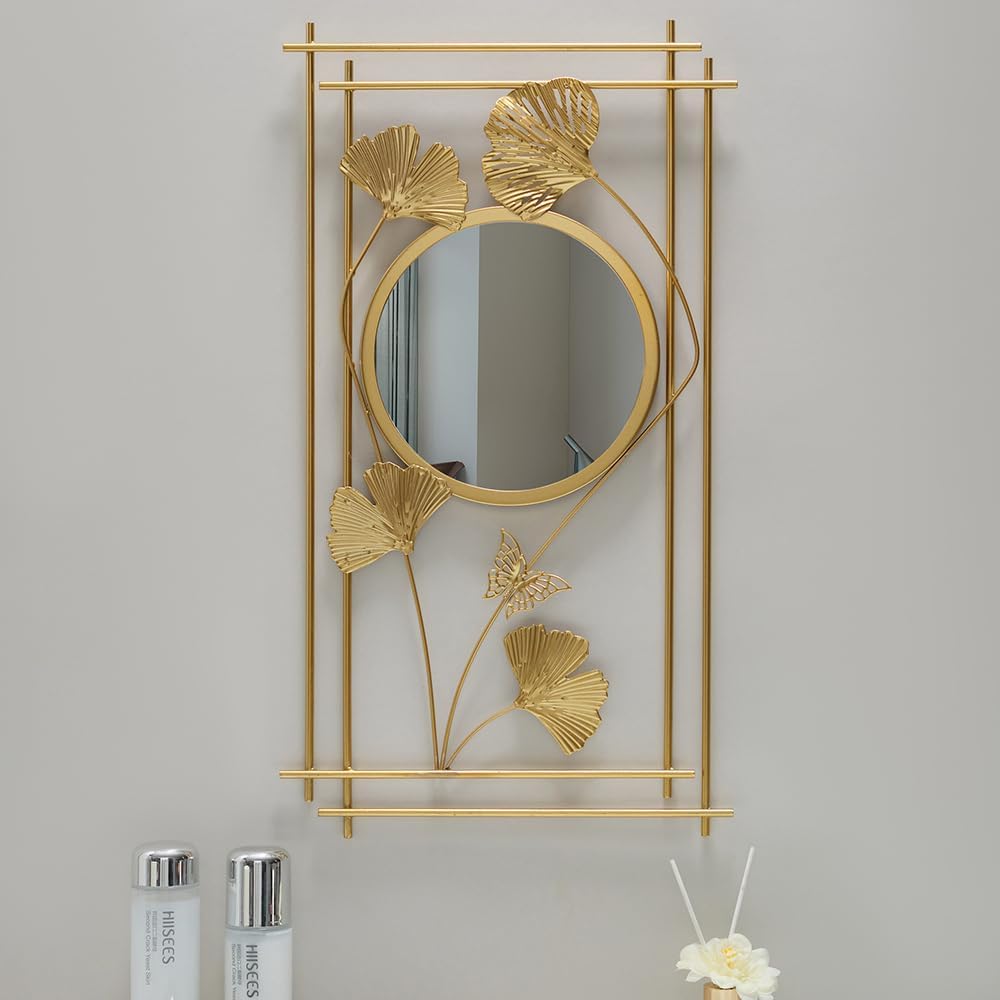Gold Wall Mirror / مرآة الحائط الذهبية