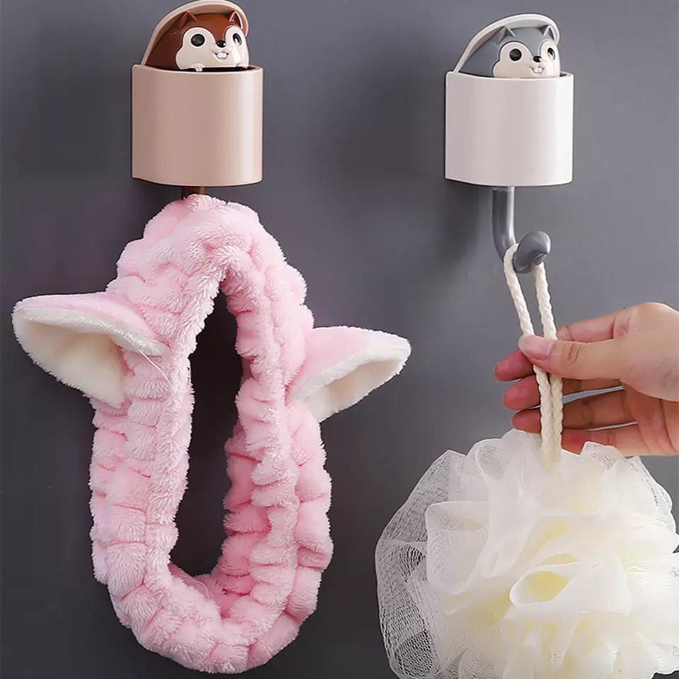 SQUIRREL HOOK/علاقه السنجاب