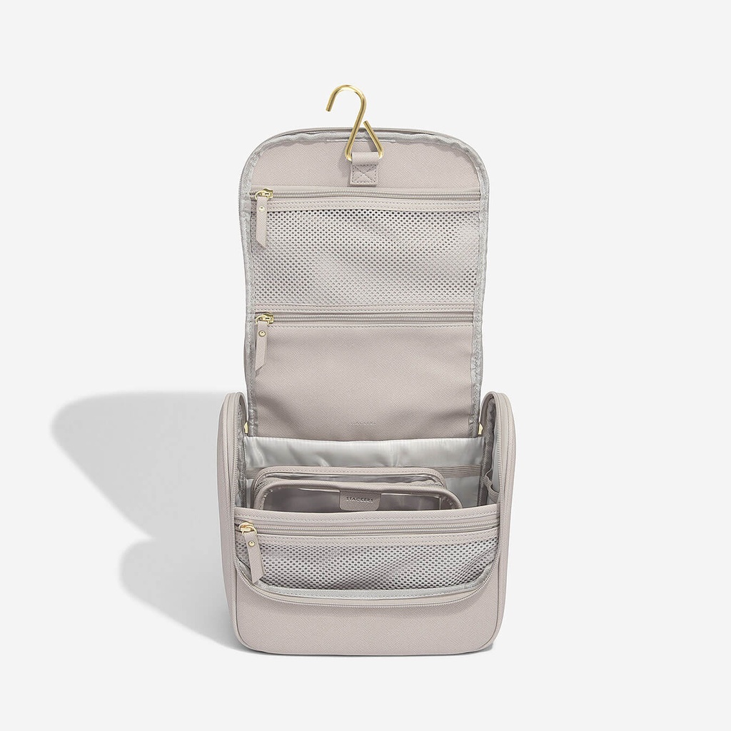 WASH BAG/شنطة تنظيم أدوات التجميل