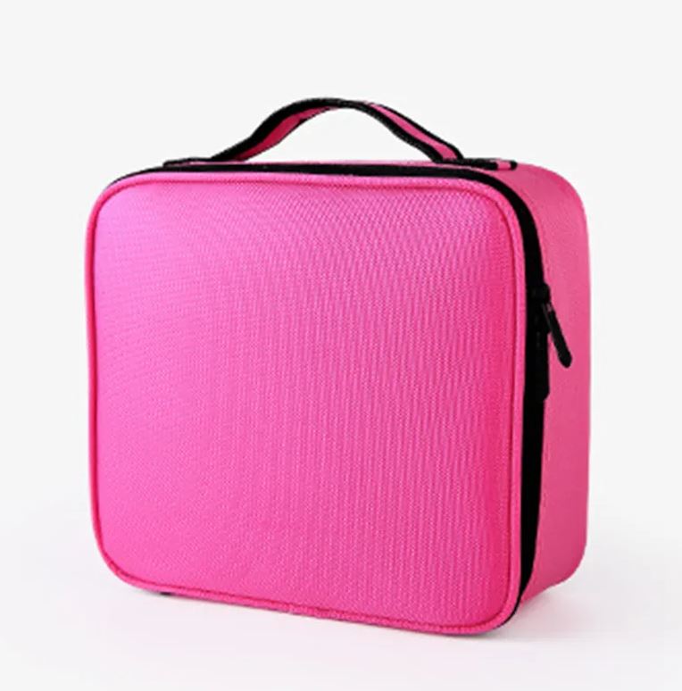 COSMETIC BAG/حقيبة مستحضرات التجميل