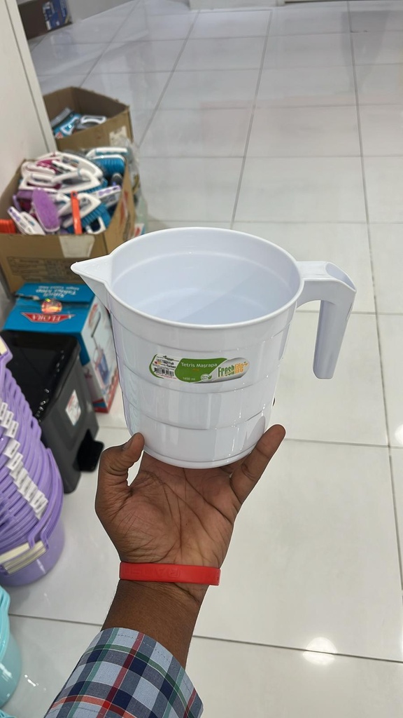 FRESHLIFE TERRIS MUG 1.650L /كوب فريش لايف تيريس سعة 1.650 لتر