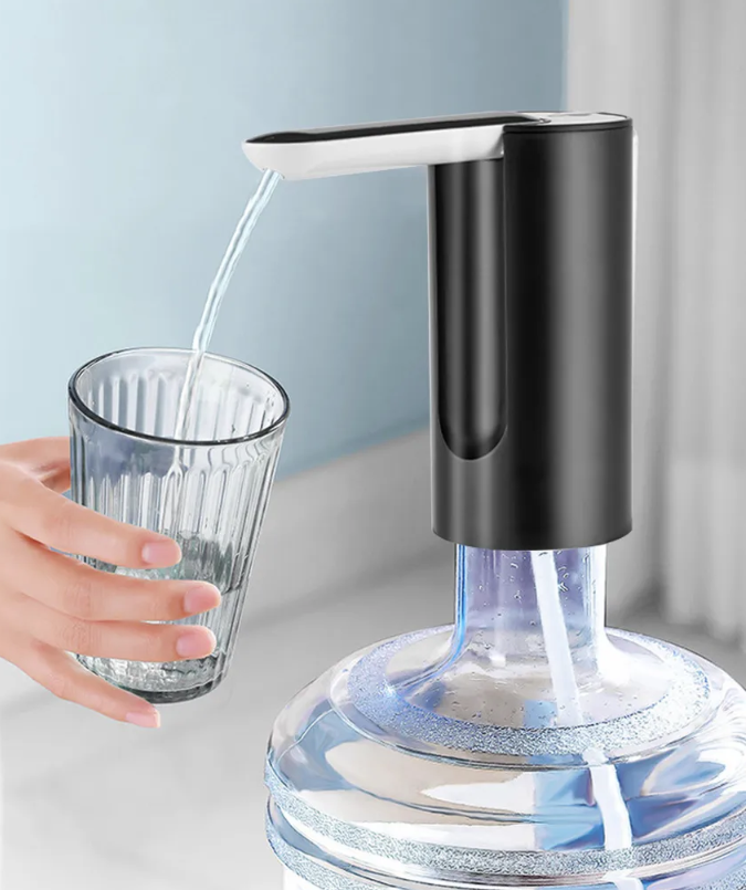 FOLDABLE WATER PUMP /  مضخة المياه 