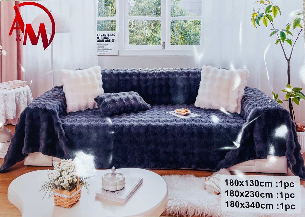 Luxurious Fur Sofa Cover XL SIZE  blue color /غطاء أريكة من الفرو الفاخر مقاس XL باللون الأزرق