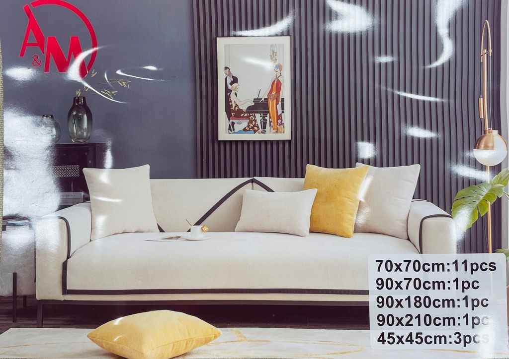 Non-slip Couch Cover Mat XXL SIZE OFF WHITE COLOR / غطاء أريكة غير قابل للانزلاق، مقاس XXL، لون أبيض عاجي
