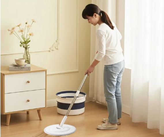 Cleaning Spin Mop With Foldable Bucket Set / ممسحة تنظيف دوارة مع مجموعة دلو قابلة للطي