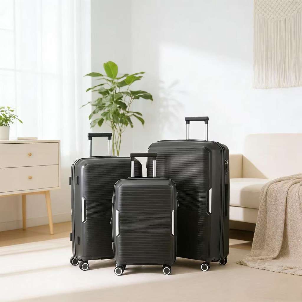 Luxury Suitcases 3 PCS Set 20 24 28 Inch /مجموعة حقائب سفر فاخرة من 3 قطع، مقاسات 20 و24 و28 بوصة