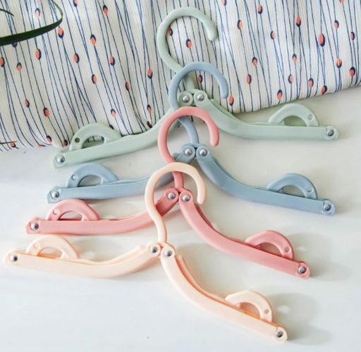 [AM-2828] FOLDING CLOTHES HANGER / علاقة الملابس القابلة للطي