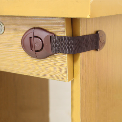 [AM-2628] Baby Safety Belt Lock / قفل حزام أمان الطفل