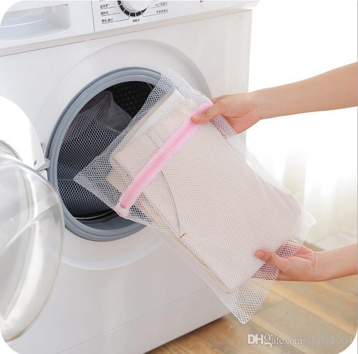 CLOTHES WASHING BAG/كيس غسيل الملابس