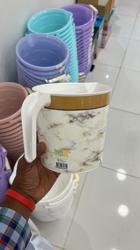 [D-361] FRESHLIFE WHITE &GOLD/  كوب فريش لايف أبيض وذهبي