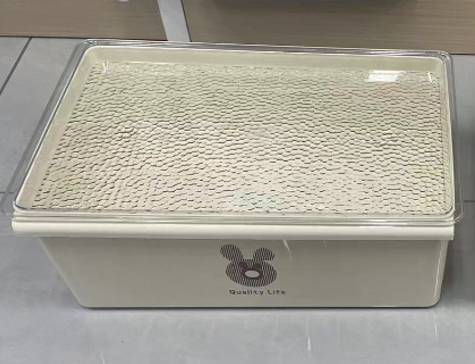 [6105] Food Storage Box / علبة حفظ الاطعمة 